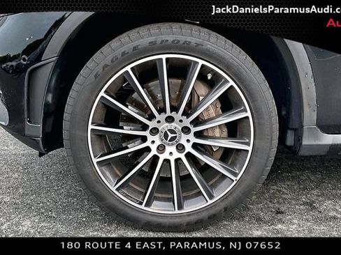 Used 2023 Mercedes-Benz GLC 300 4MATIC Coupe image 8