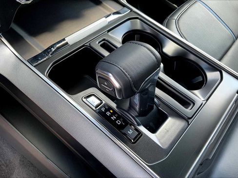 Used 2025 Ford F150 Platinum image 63