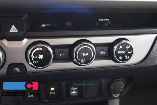 Certified 2018 Toyota Tacoma SR5 AWD/4WD image 21