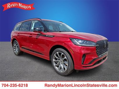 New 2025 Lincoln Aviator AWD w/ Jet Appearance Package