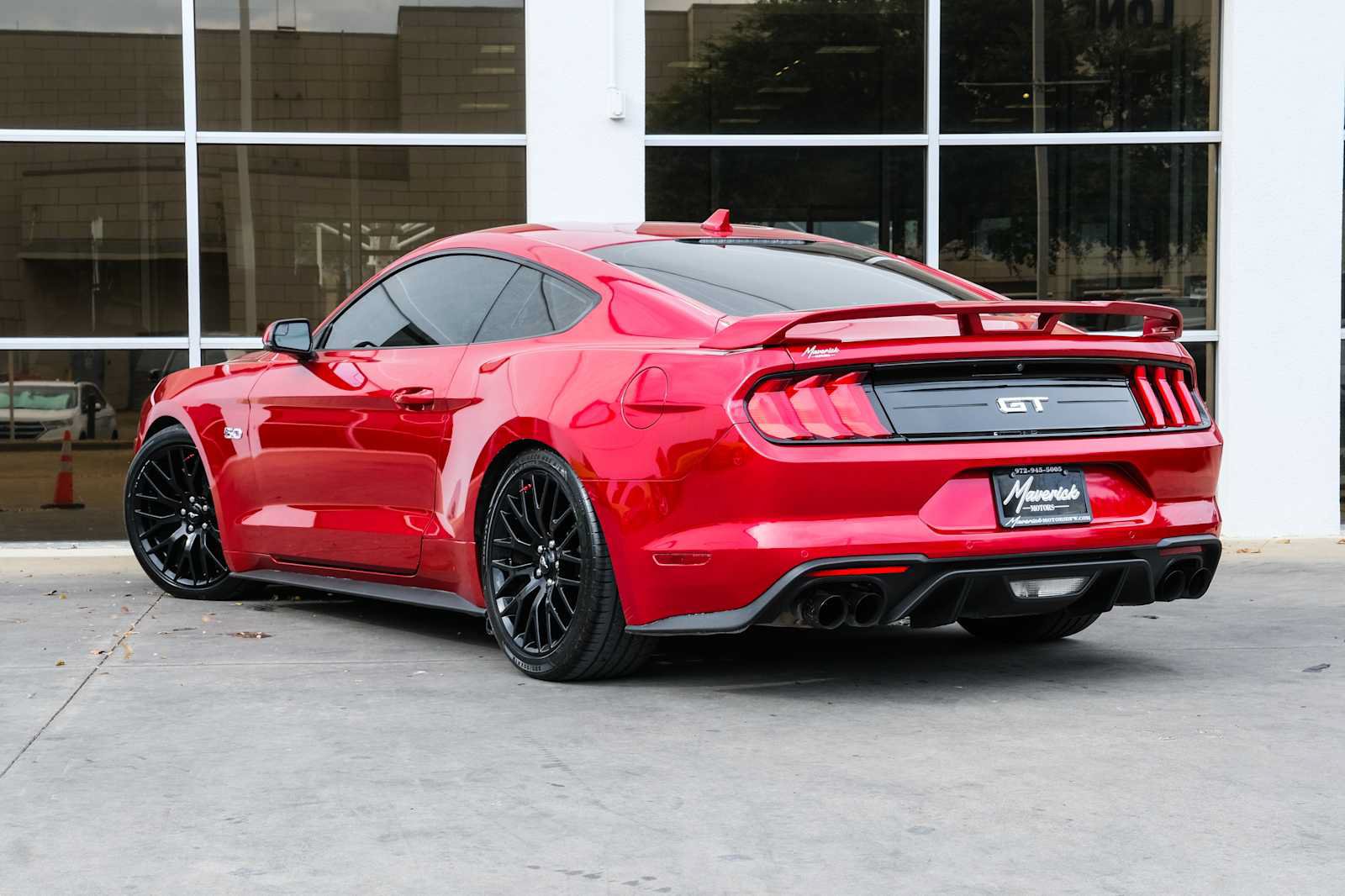 Used 2020 Ford Mustang GT Premium w/ GT Performance Package RWD image 16