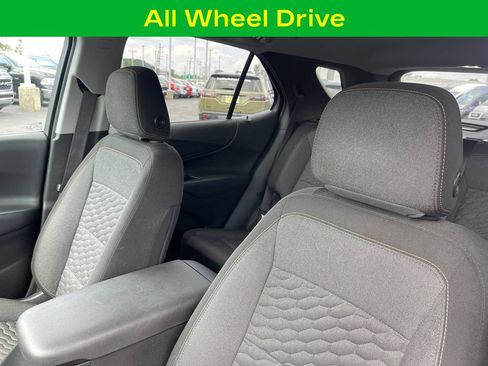 Used 2020 Chevrolet Equinox LT AWD/4WD image 12