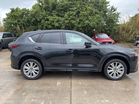 Used 2023 MAZDA CX-5 Signature image 2