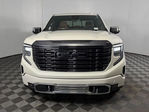 Used 2024 GMC Sierra 1500 Denali Ultimate AWD/4WD image 5