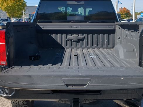 Used 2025 Chevrolet Silverado 2500 High Country w/ High Country Premium Package image 26