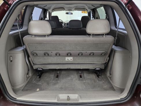 Used 2002 Dodge Caravan SE FWD image 10