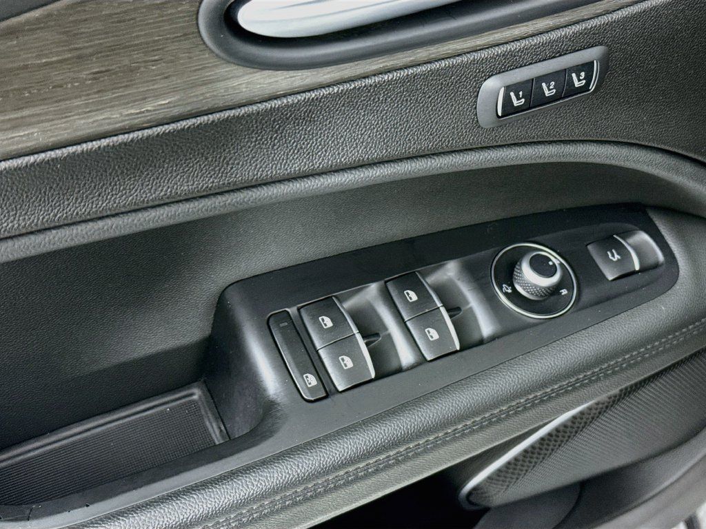 Used 2022 Alfa Romeo Stelvio Ti AWD/4WD image 19