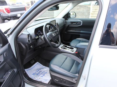 Used 2023 Ford Bronco Sport Outer Banks w/ Tech Package AWD/4WD image 23