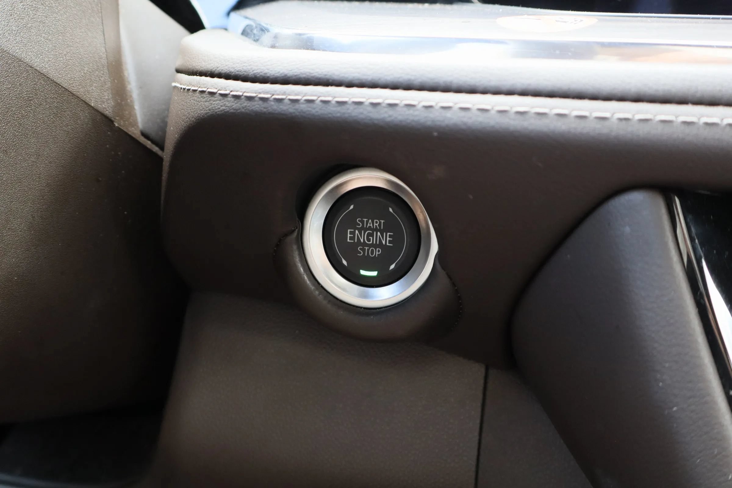 Used 2025 Chevrolet Tahoe LT RWD image 18