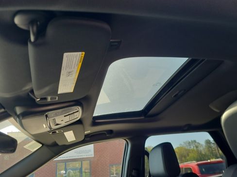 Used 2025 Dodge Durango R/T image 21