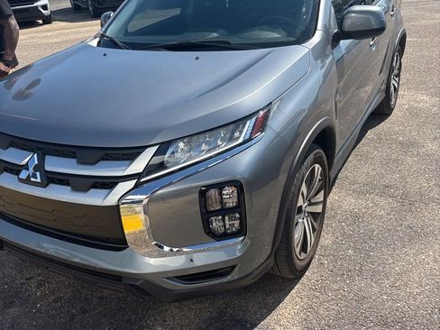 Used 2024 Mitsubishi Outlander Sport ES image 2