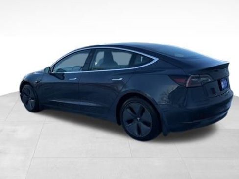 Used 2019 Tesla Model 3 Long Range image 4