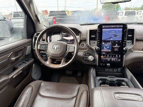 Used 2025 RAM 1500 Limited AWD/4WD image 24