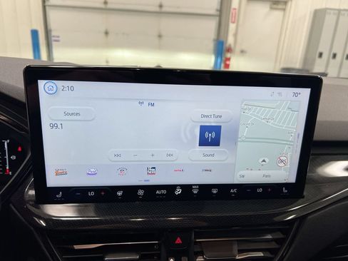 Used 2023 Ford Escape ST-Line Select w/ Tech Pack #1 AWD/4WD image 14