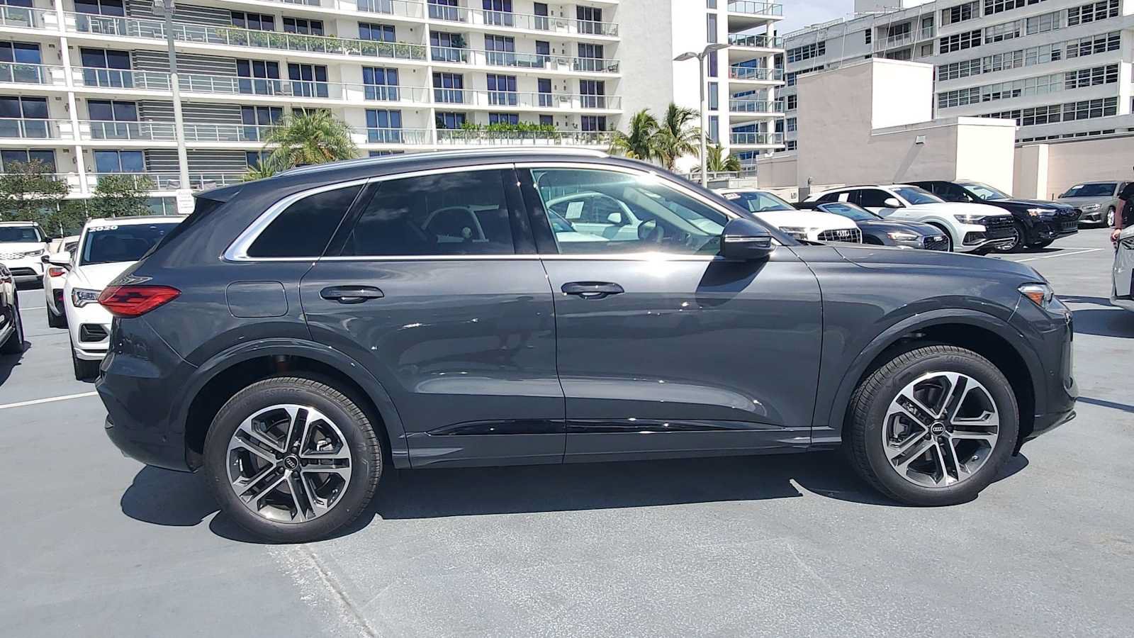 New 2026 Audi Q5 Premium Plus AWD/4WD image 7