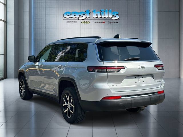 Used 2024 Jeep Grand Cherokee L Limited AWD/4WD image 5