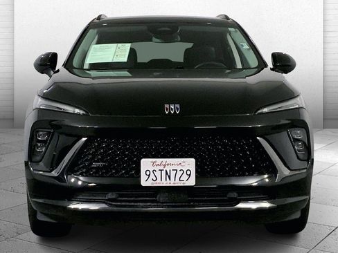 Used 2025 Buick Envision Sport Touring image 2