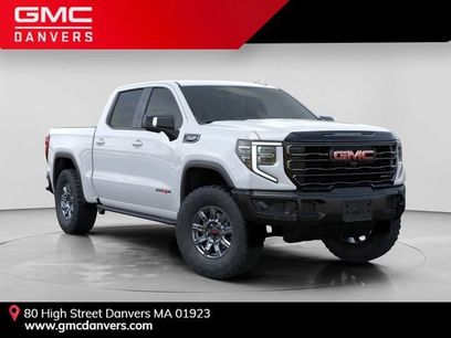 New 2026 GMC Sierra 1500 AT4X w/ LPO, Black Badging Package