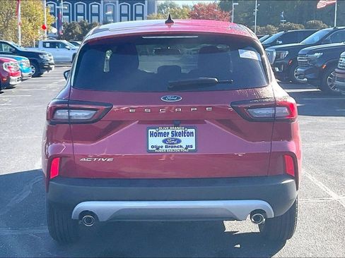 New 2026 Ford Escape Active image 4