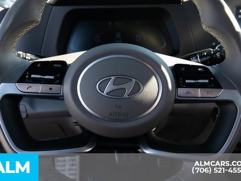 Certified 2025 Hyundai Elantra Sport image 12