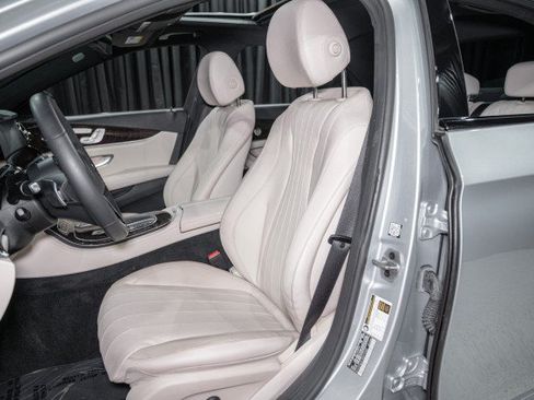 Used 2022 Mercedes-Benz E 350 Sedan image 11