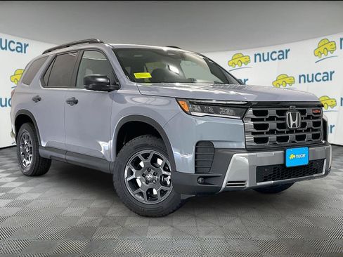 New 2026 Honda Pilot TrailSport image 1