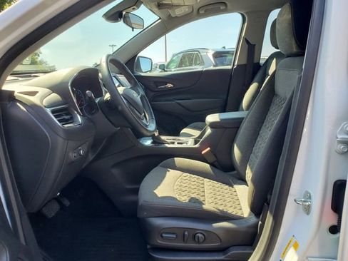 Certified 2023 Chevrolet Equinox LT image 17