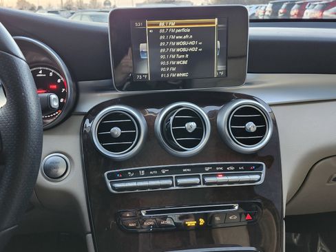 Used 2017 Mercedes-Benz GLC 300 w/ Premium 1 Package image 30