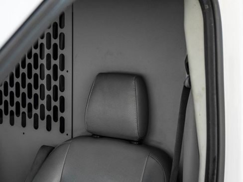 Used 2018 Ford Transit 250 148 Medium Roof image 32