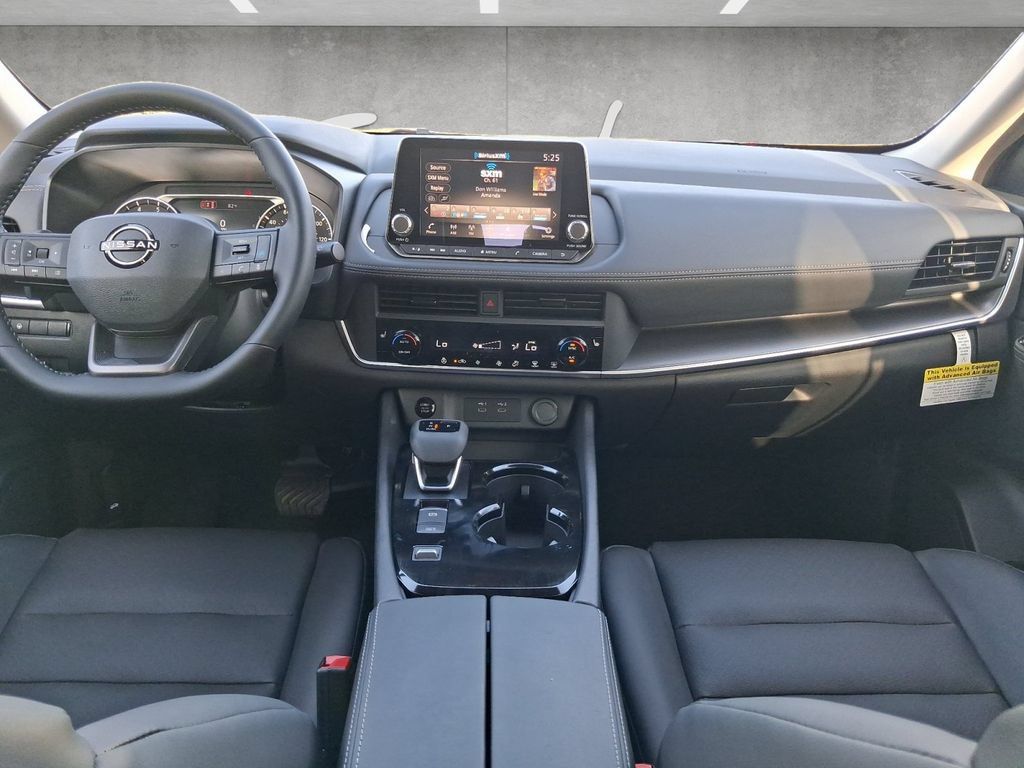 New 2026 Nissan Rogue Dark Armor FWD image 4
