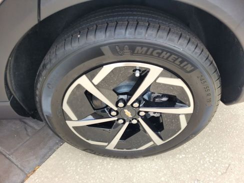 New 2026 Chevrolet Equinox EV LT image 20