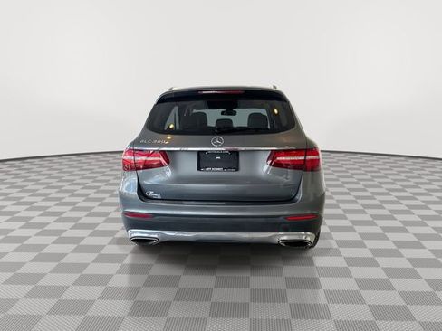 Used 2019 Mercedes-Benz GLC 300 w/ Premium Package image 10