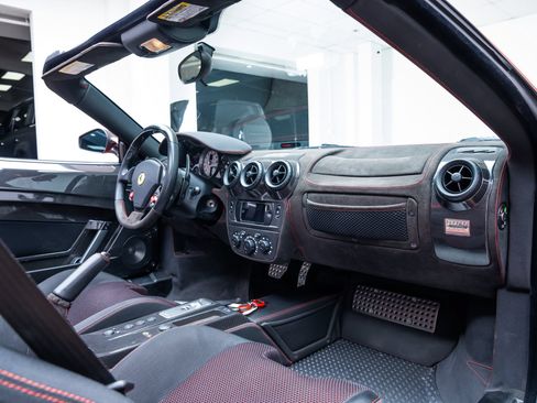 Used 2009 Ferrari F430 Scuderia RWD image 23
