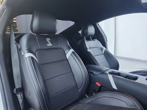 Used 2020 Ford Mustang Shelby GT500 w/ Technology Package RWD image 30