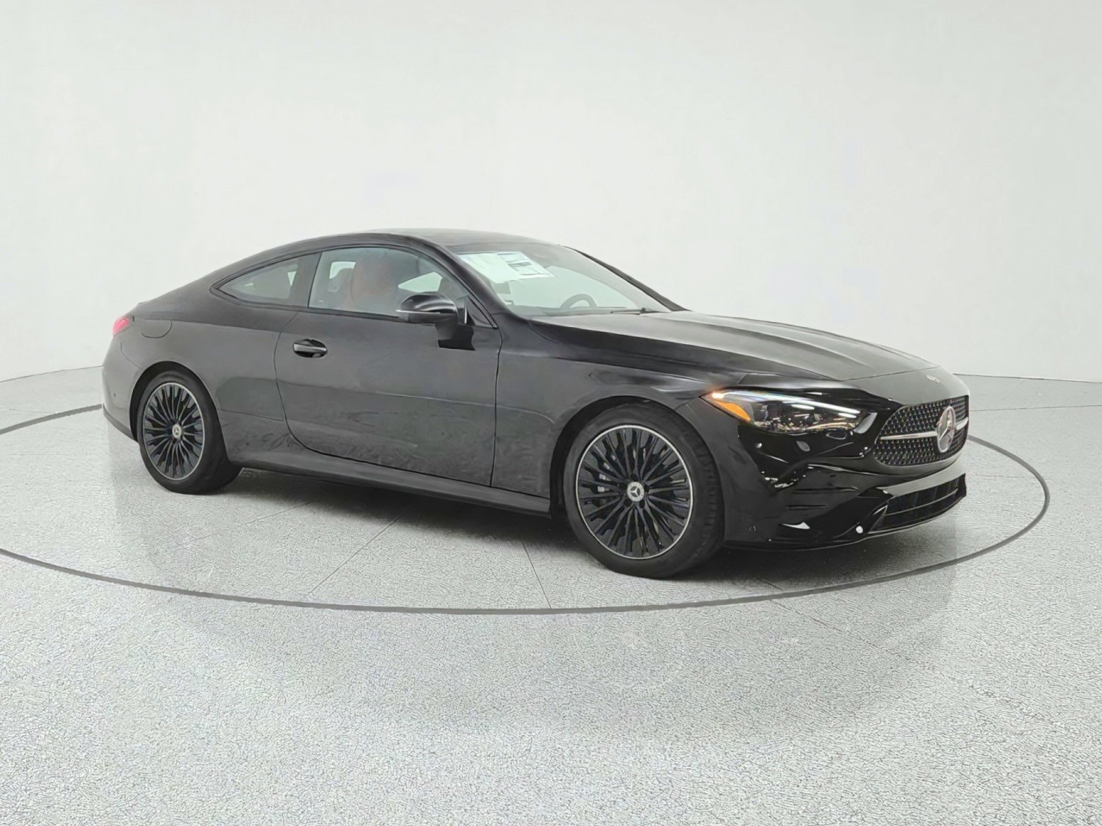 New 2027 Mercedes-Benz CLE 450 4MATIC Coupe image 3