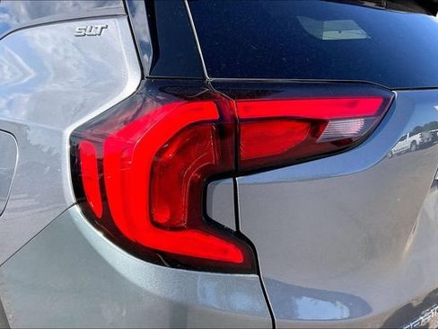 Certified 2019 GMC Terrain SLT w/ Preferred Package AWD/4WD image 29