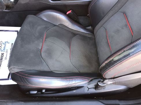 Used 2018 Chevrolet Camaro ZL1 image 12