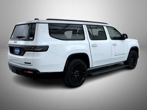New 2026 Jeep Grand Wagoneer L Limited AWD/4WD image 5