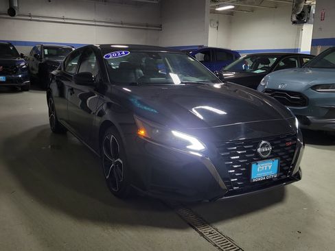 Used 2024 Nissan Altima 2.5 SR image 1