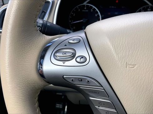 Used 2017 Nissan Murano SL w/ SL Technology Package AWD/4WD image 18