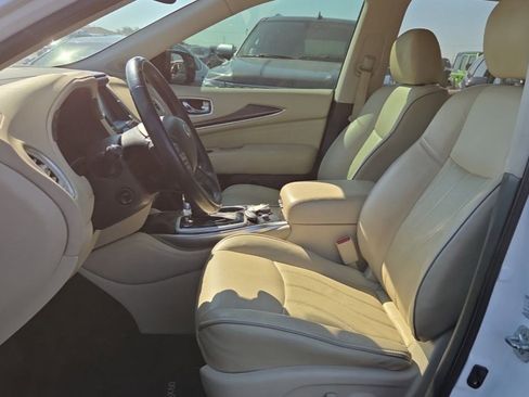 Used 2019 INFINITI QX60 Luxe w/ Essential Package image 23