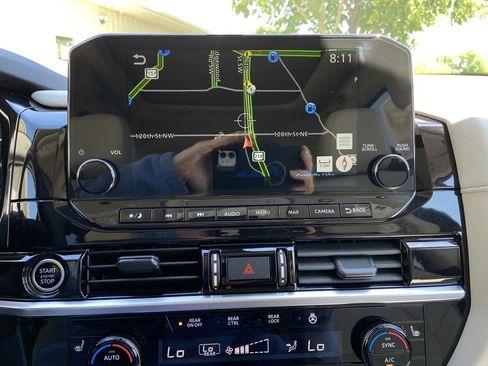 Used 2024 Nissan Pathfinder SL w/ SL Premium Package AWD/4WD image 22