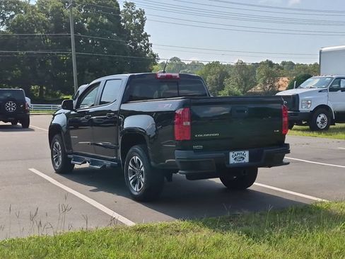 Used 2022 Chevrolet Colorado Z71 AWD/4WD image 11