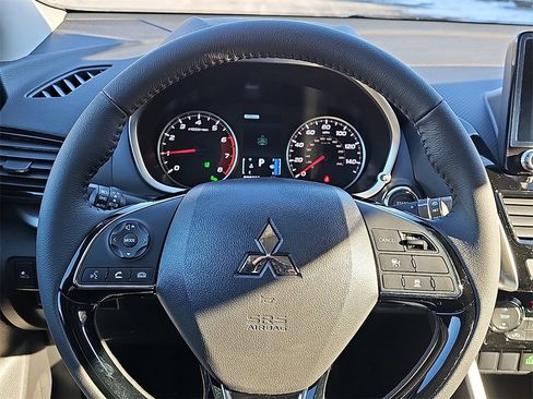 New 2026 Mitsubishi Eclipse Cross SE image 13