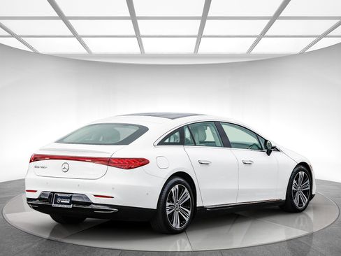 Certified 2023 Mercedes-Benz EQS 450+ Sedan image 4
