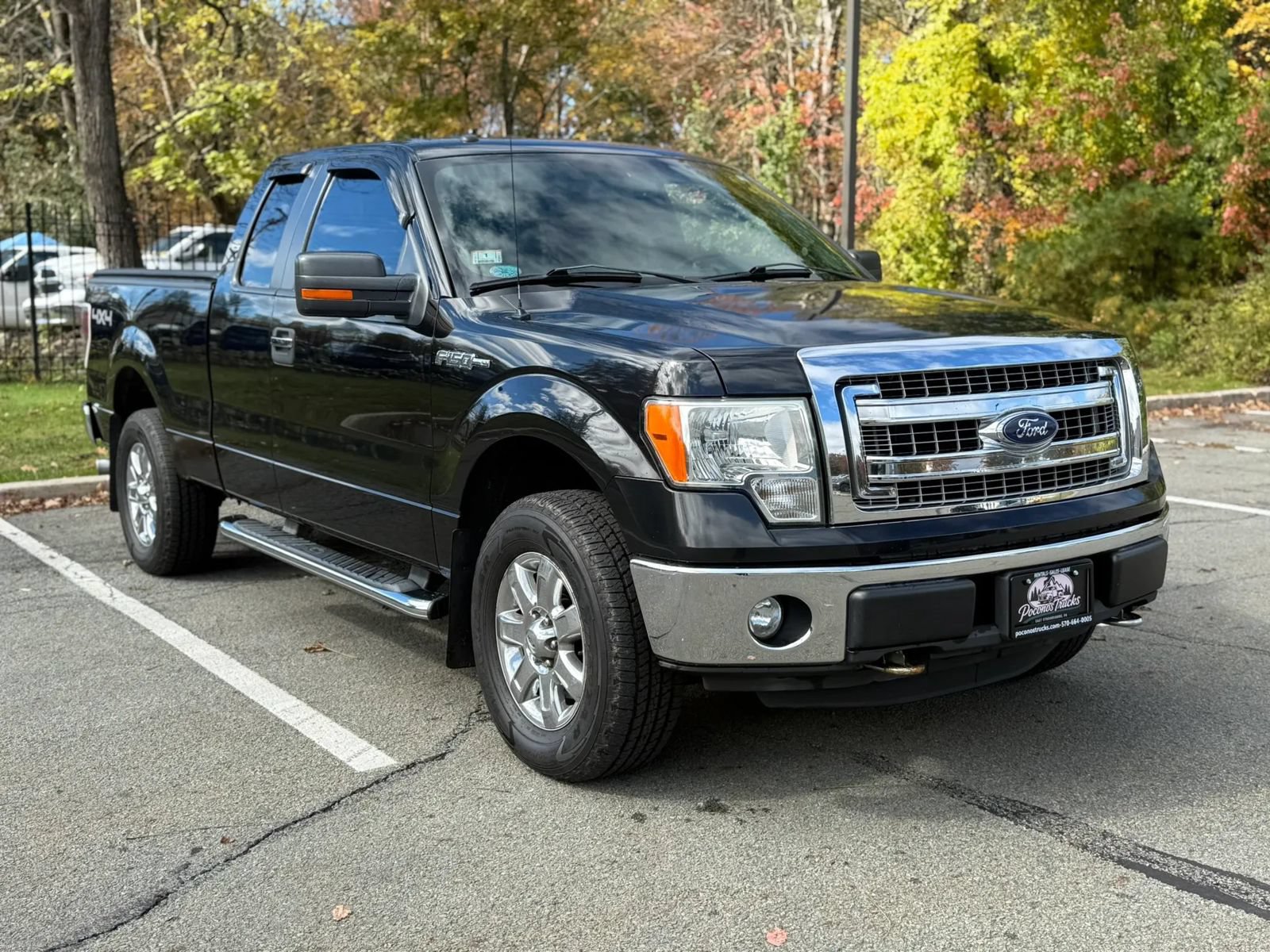 Used 2013 Ford F150 XLT w/ XLT Chrome Pkg AWD/4WD image 4