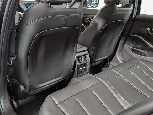 Used 2006 BMW 325i Sedan image 39