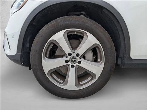 Certified 2022 Mercedes-Benz GLC 300 image 15