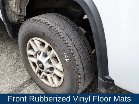 Used 2025 Chevrolet Silverado 2500 LT w/ Convenience Package image 42