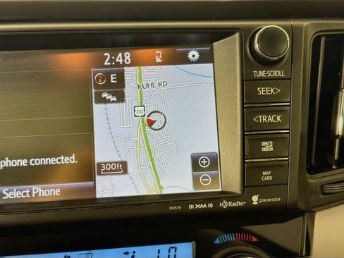 Used 2017 Toyota RAV4 Limited w/ Advanced Technology Package AWD/4WD image 19